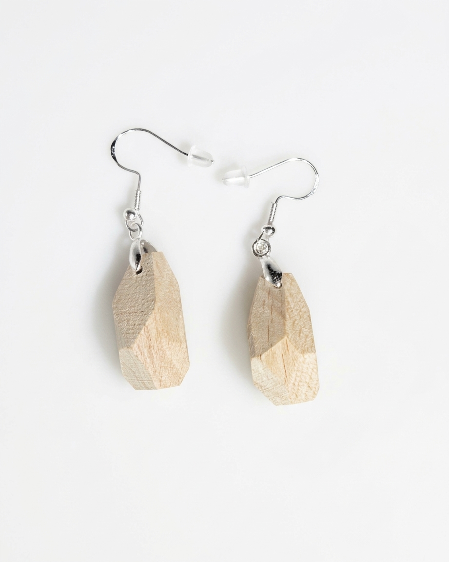 Boucle d'oreille pierre par Atelier Bwé